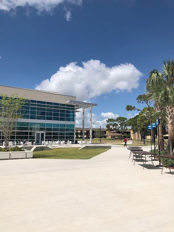 Eastern Florida State College - Image 1