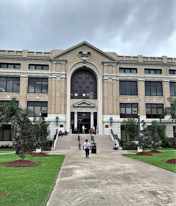 Delgado Community College - Image 1