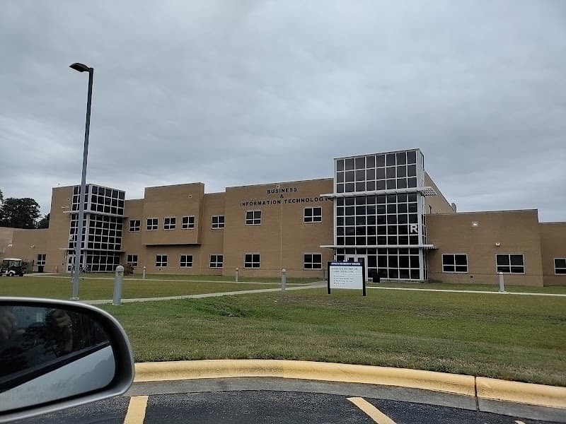 Craven Community College - Image 1