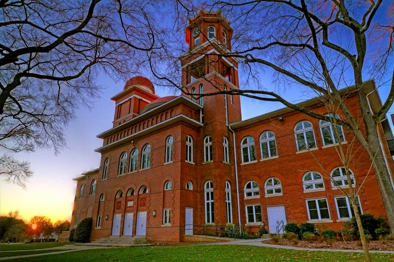 Erskine College - Image 1