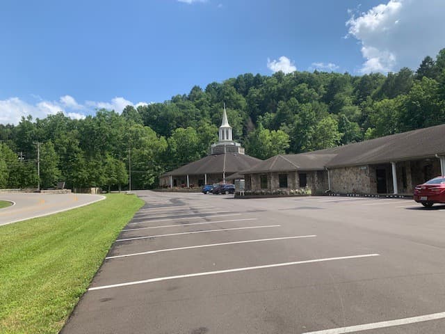 Clear Creek Baptist Bible College - Image 1