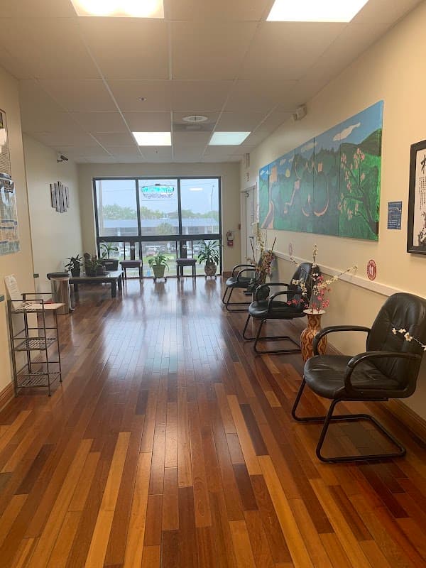 Acupuncture and Massage College - Image 1