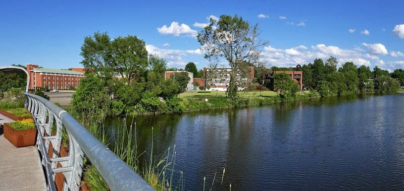 Fairleigh Dickinson University-Metropolitan Campus - Image 1