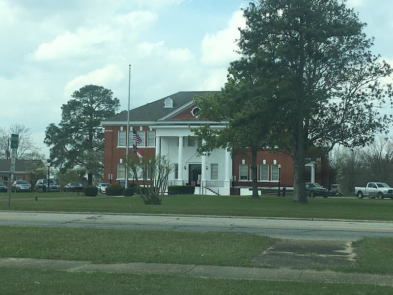 Brewton-Parker College - Image 1